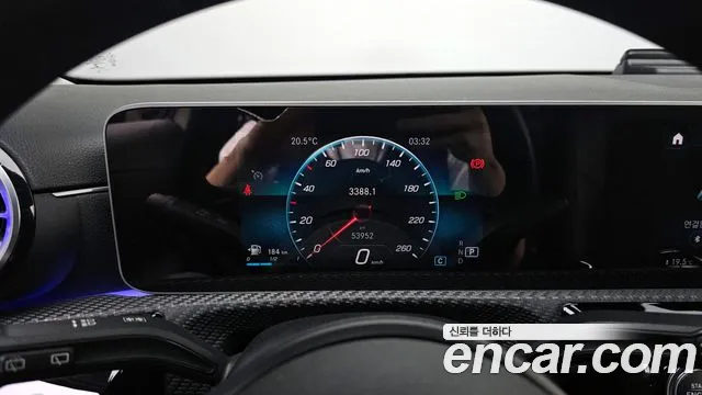 Mercedes-Benz A-Class 2019 — фото 11