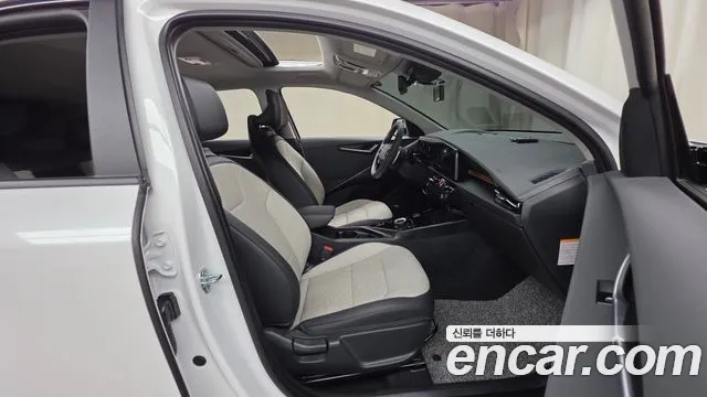 Kia Niro 2025 — фото 13