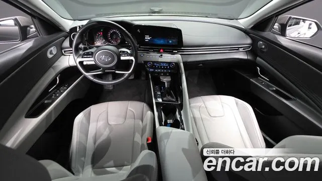 Hyundai AVANTE 2021 — фото 10
