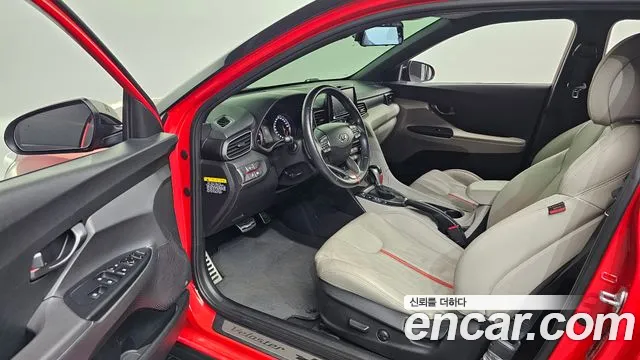 Hyundai Veloster 2018 — фото 10