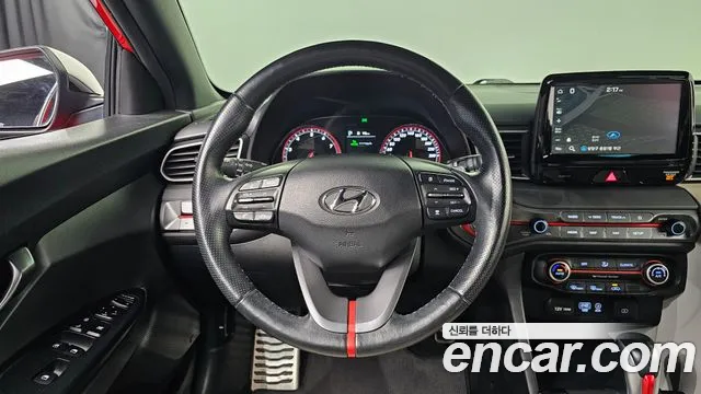 Hyundai Veloster 2018 — фото 15