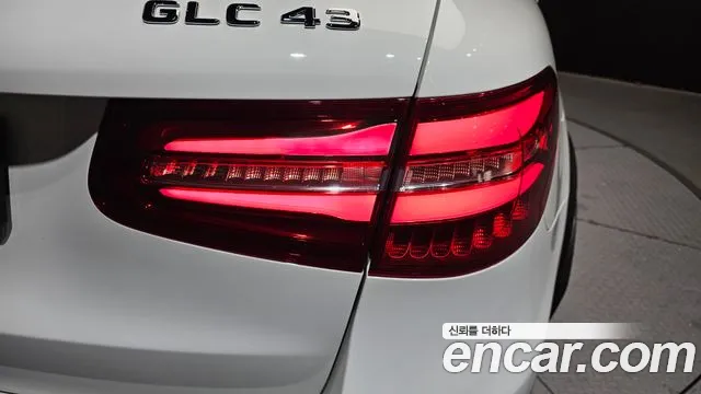 Mercedes-Benz GLC-Class 2017 — фото 9