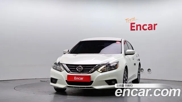 Nissan Altima 2017 — фото 3