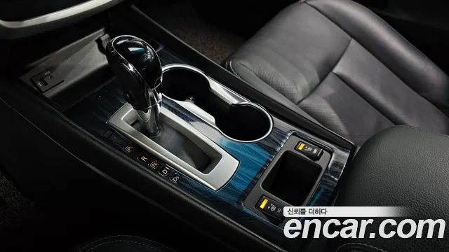 Nissan Altima 2017 — фото 12