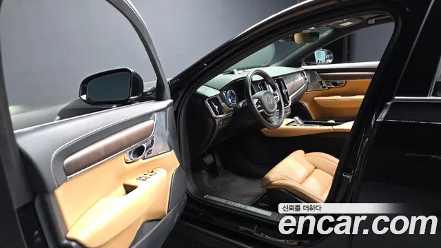 Volvo S90 2021 — фото 13