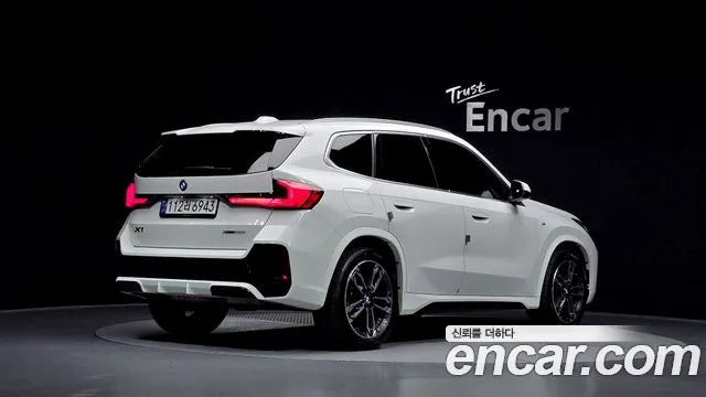 BMW X1 2024 — фото 2