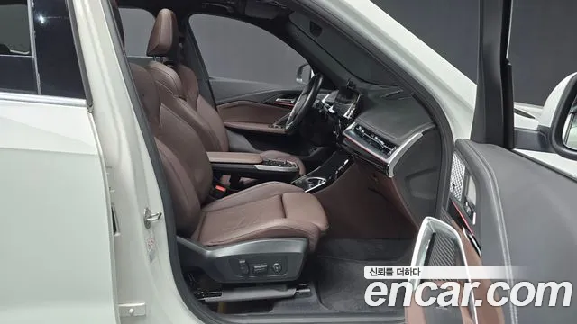 BMW X1 2024 — фото 11