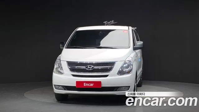 Hyundai Starex 2015 — фото 3