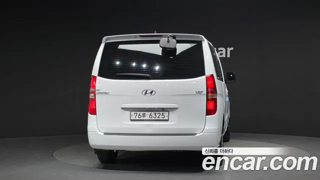 Hyundai Starex 2015 — фото 4