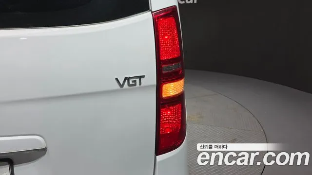 Hyundai Starex 2015 — фото 9