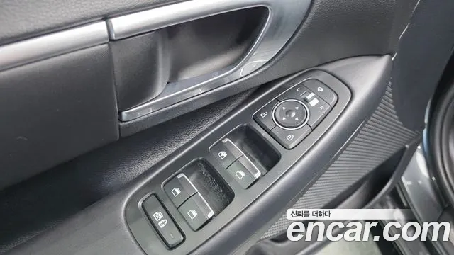 Hyundai Sonata 2020 — фото 12