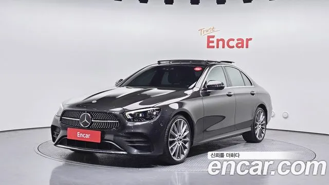 Mercedes-Benz E-Class 2022 — фото 1