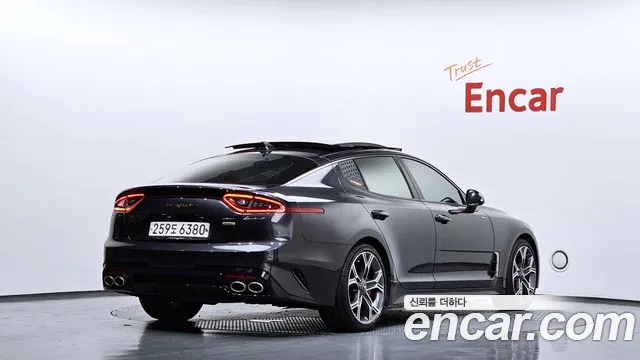 Kia Stinger 2018 — фото 2
