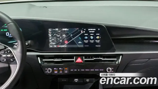 Kia Niro 2022 — фото 18
