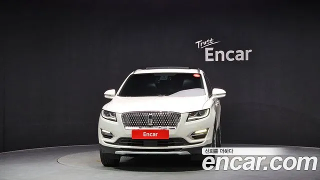 Lincoln MKC 2019 — фото 3