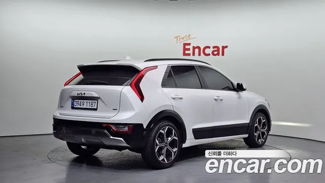 Kia Niro 2022 — фото 2