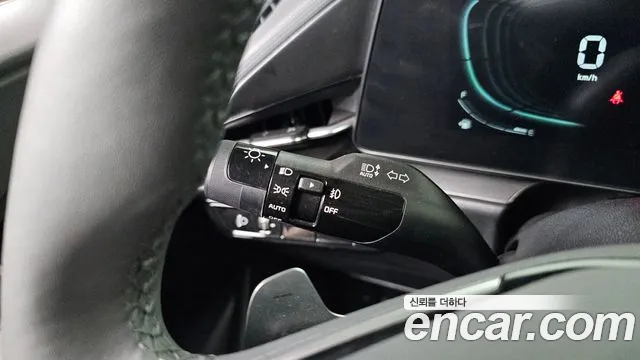 Kia Niro 2022 — фото 14