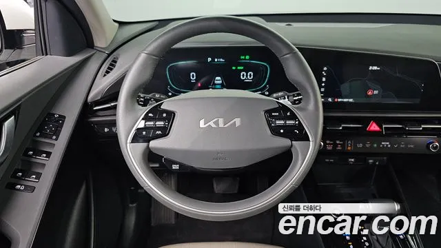 Kia Niro 2022 — фото 15