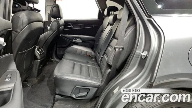 Kia Sorento 2015 — фото 16