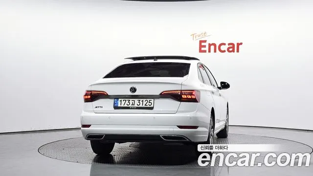 Volkswagen Jetta 2020 — фото 4