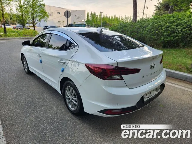 Hyundai AVANTE 2020 — фото 4