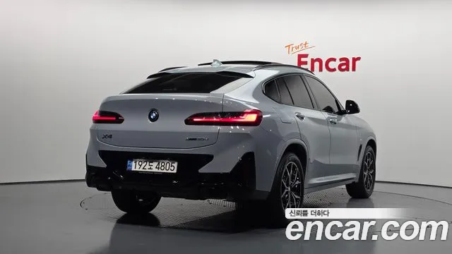 BMW X4 2023 — фото 2
