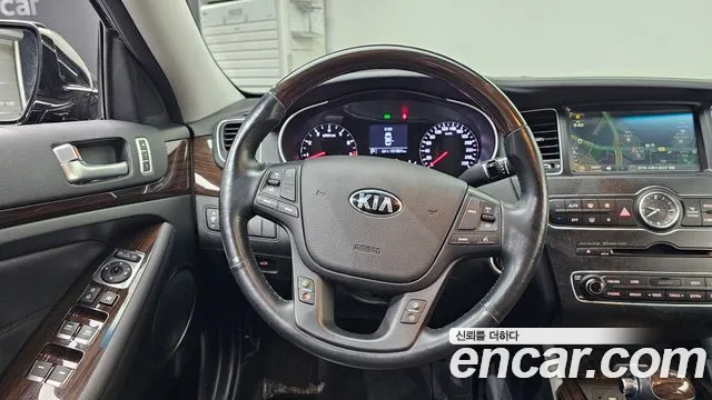 Kia K7 2016 — фото 13