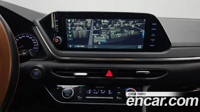 Hyundai Sonata 2020 — фото 13