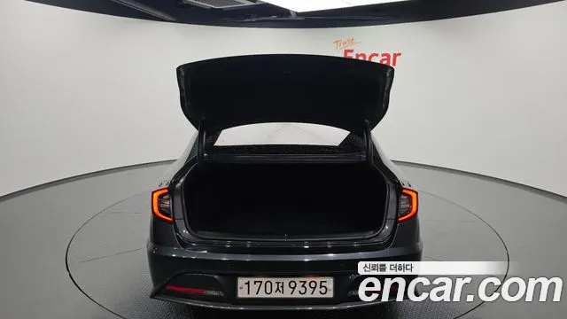 Hyundai Sonata 2020 — фото 20
