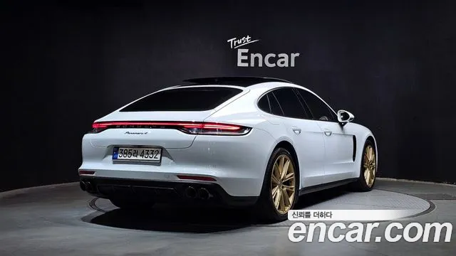 Porsche Panamera 2022 — фото 2