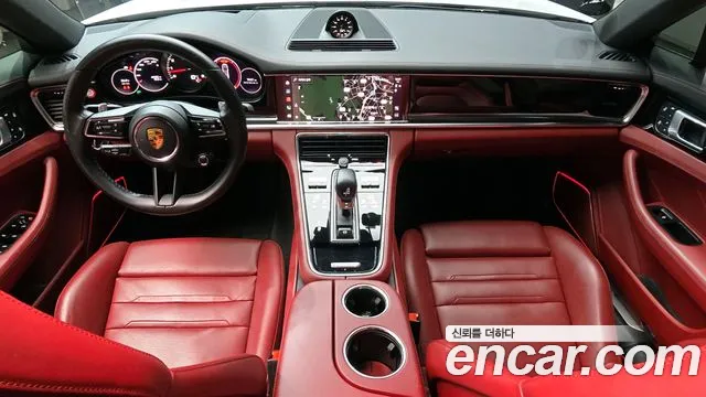Porsche Panamera 2022 — фото 10