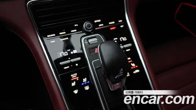 Porsche Panamera 2022 — фото 12