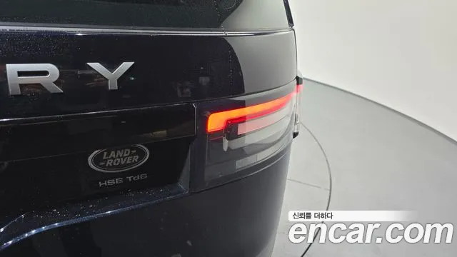 Land Rover Discovery 2018 — фото 9