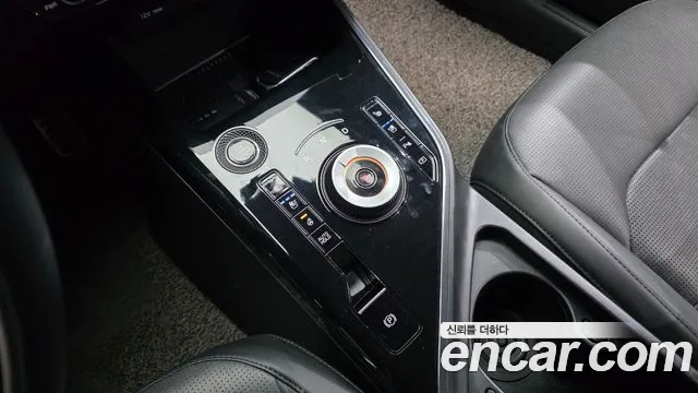 Kia Niro 2022 — фото 12