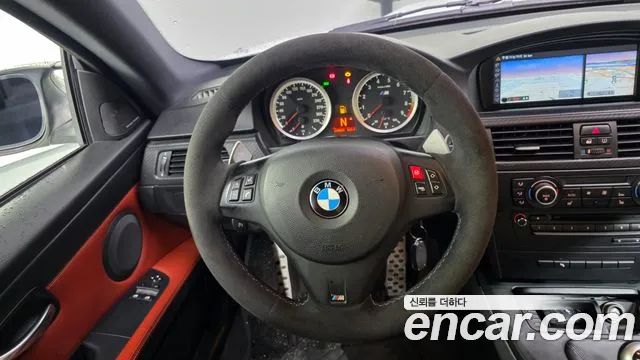 BMW M3 2011 — фото 13