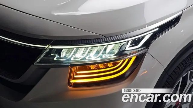 Kia Seltos 2020 — фото 7