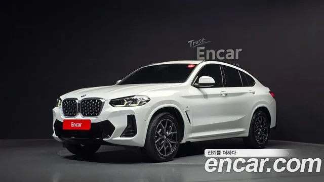 BMW X4 2023 — фото 1