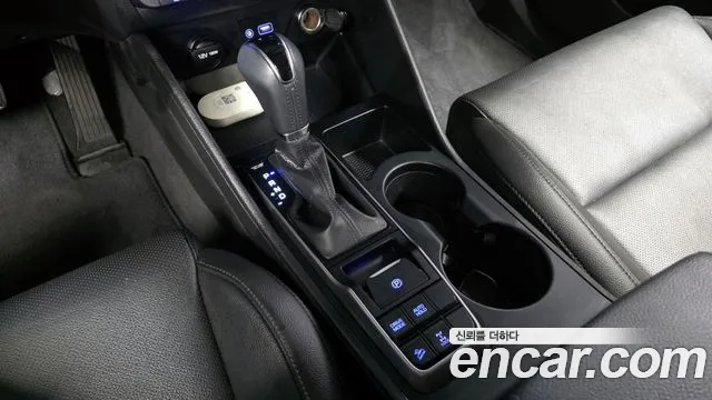 Hyundai Tucson 2018 — фото 12