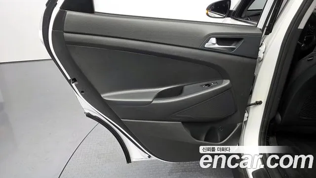 Hyundai Tucson 2018 — фото 14