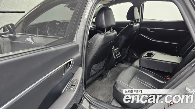 Hyundai Sonata 2021 — фото 11