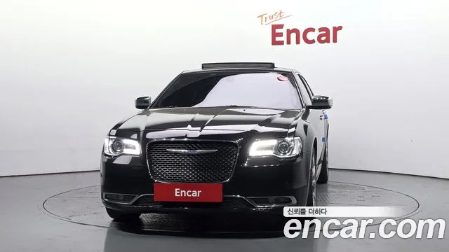 Chrysler 300C 2015 — фото 3