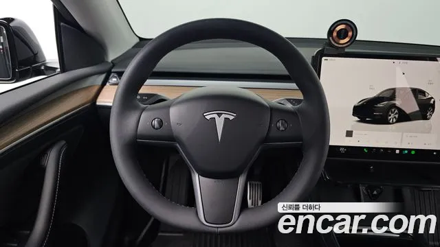 Tesla Model Y 2024 — фото 18