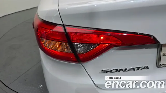 Hyundai Sonata 2017 — фото 9