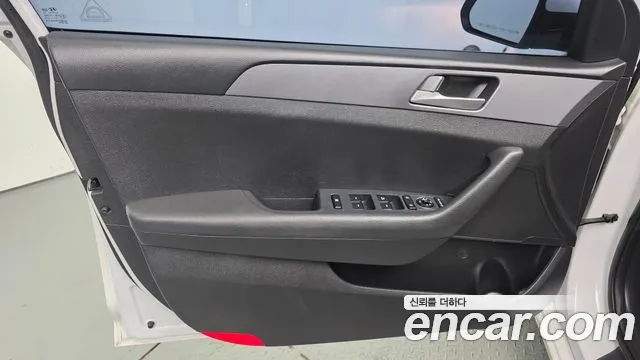Hyundai Sonata 2017 — фото 14
