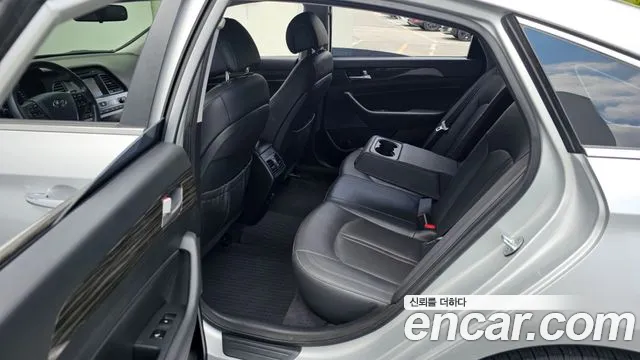 Hyundai Sonata 2015 — фото 17