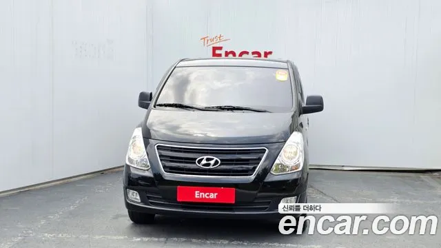 Hyundai Starex 2018 — фото 3