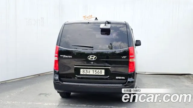 Hyundai Starex 2018 — фото 4