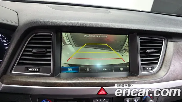Hyundai Genesis 2015 — фото 15