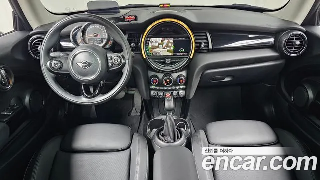 Mini Cooper 2019 — фото 10