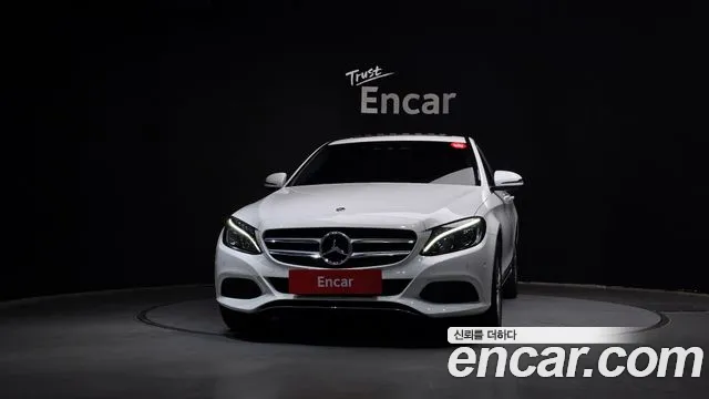 Mercedes-Benz C-Class 2018 — фото 3